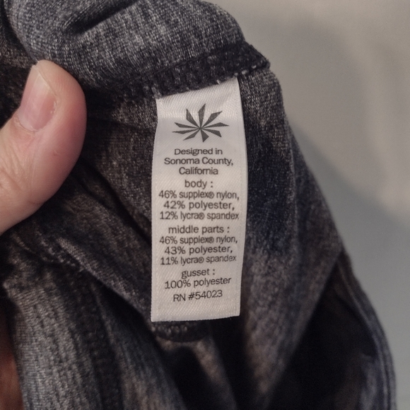 Athleta Grey Excursion Tight Jogger Hybrid Size Medium - Picture 8 of 9